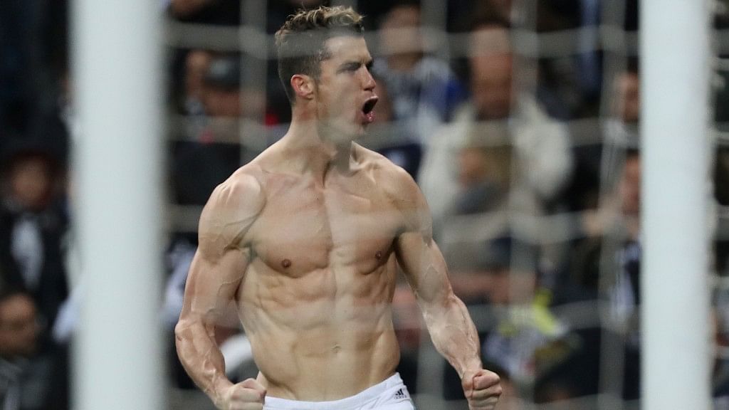 c罗确诊新冠后首次露面,c罗疫情居家锻炼