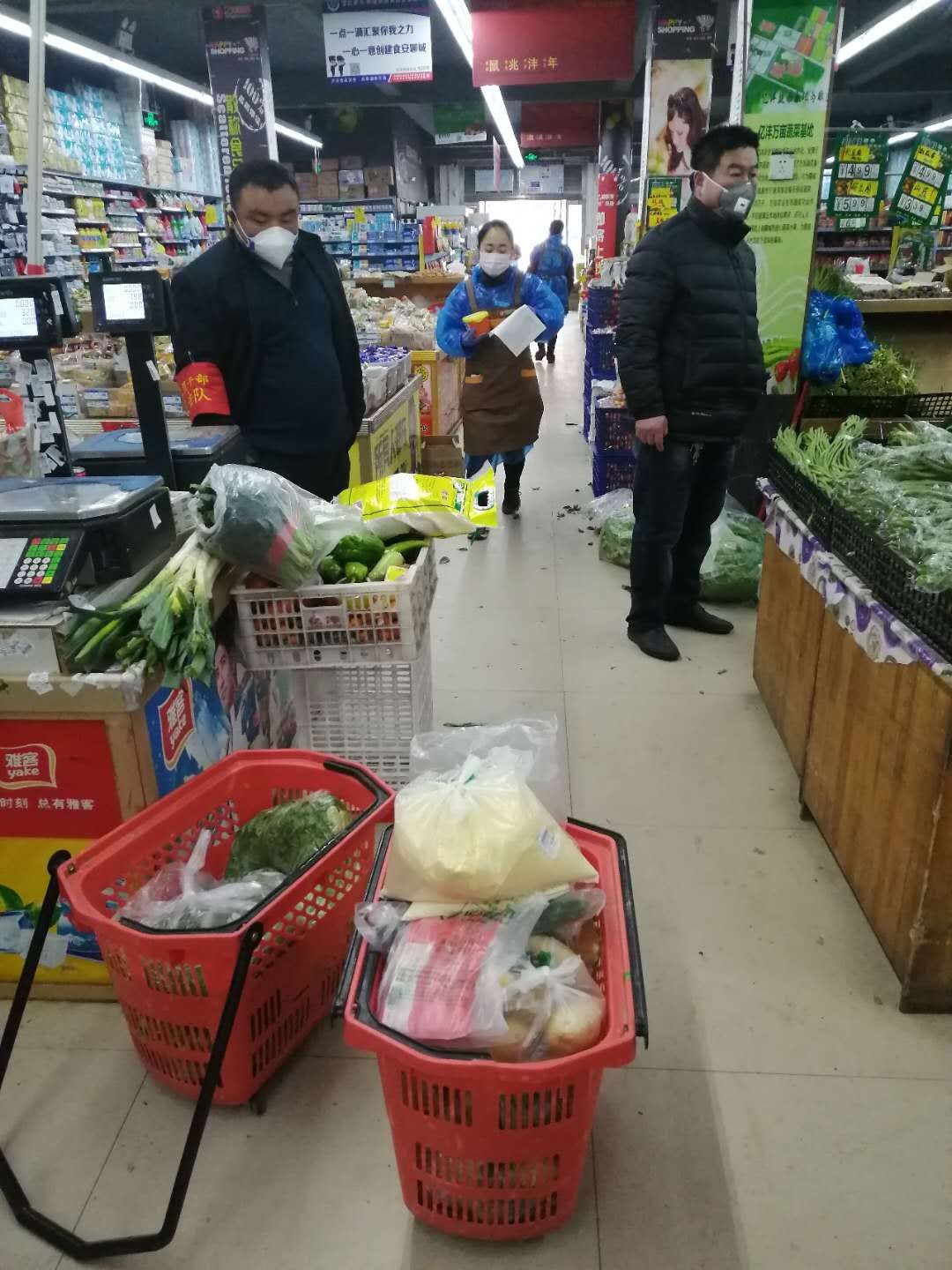 疫情下的农村入党宣誓,疫情下的农村风景