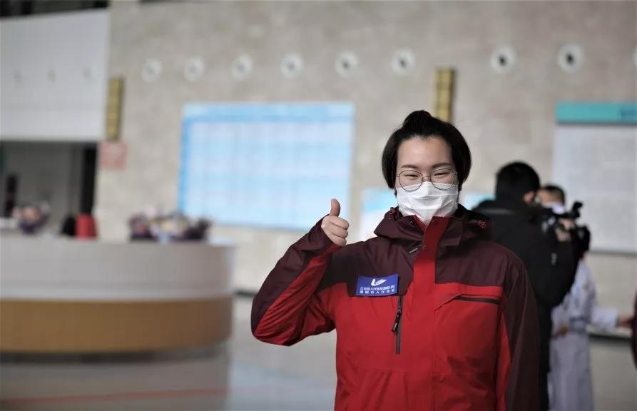 驰援武汉医护出征视频,驰援武汉医护返程视频