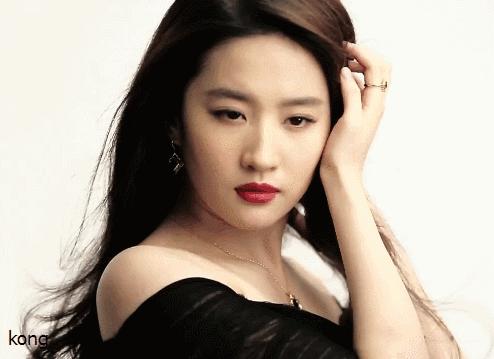 沈梦辰为什么要洗头,沈梦辰用什么洗面霜