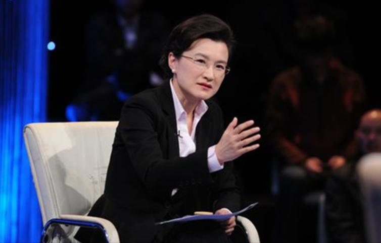 王世林和董倩是怎么相识相知的,央视4套主持人王世林简介