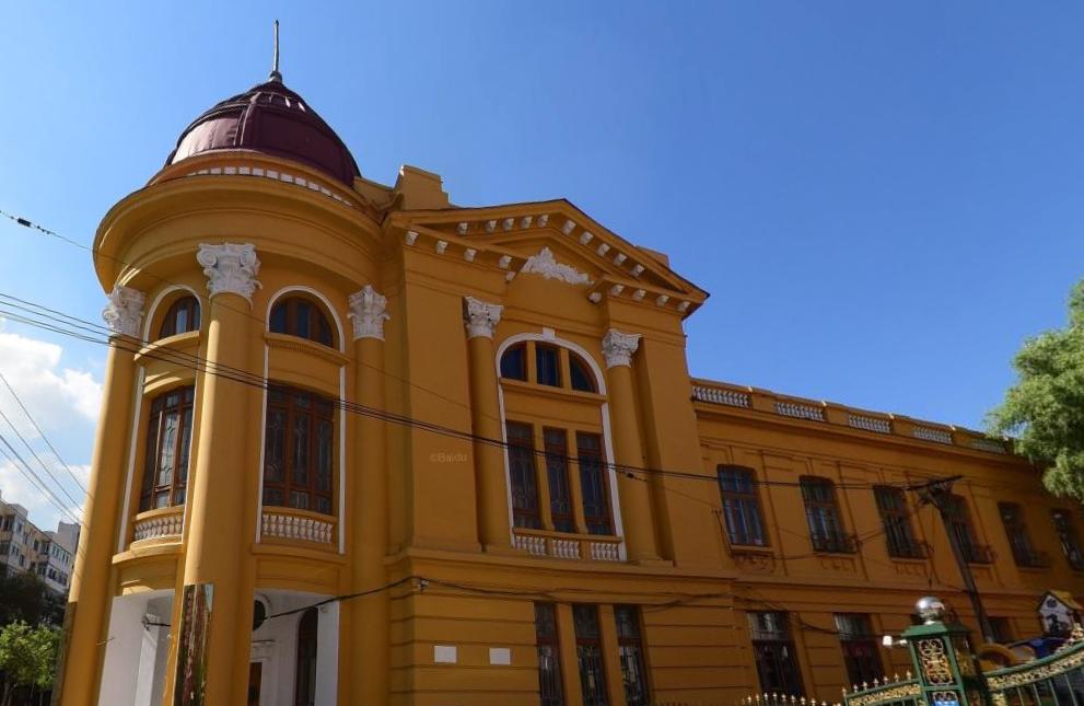 芬芳过往、岁月静好：品读哈尔滨最美的五所小学