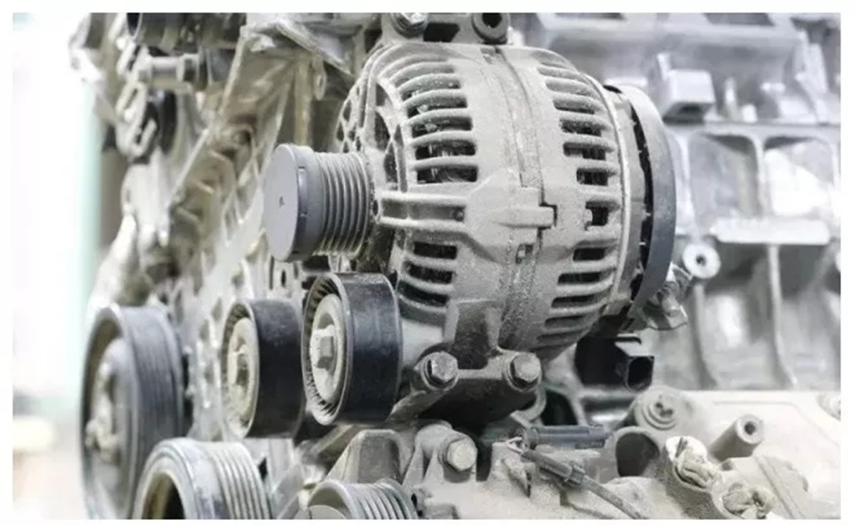 汽车用的电都是怎么充电的,怎么看汽车充电系统有没有电过去