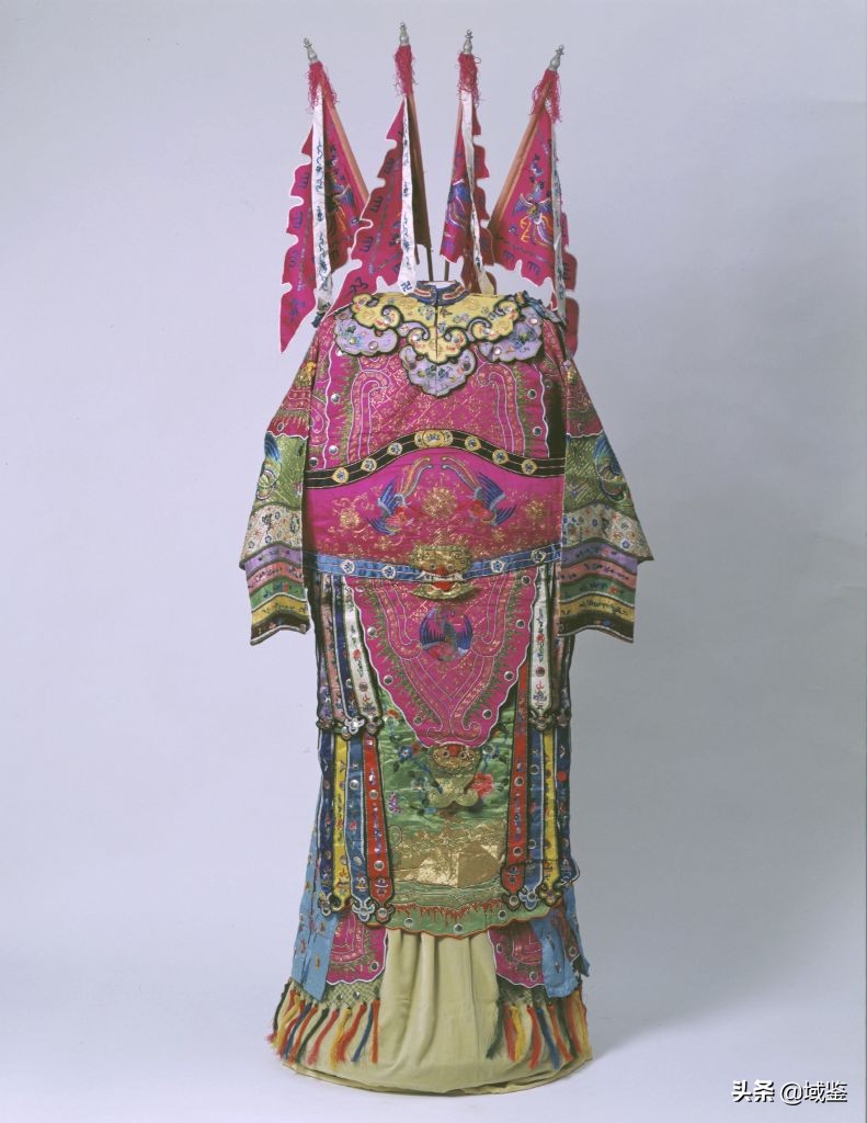 京剧戏服写满中国故事,哪些惊艳的京剧戏服