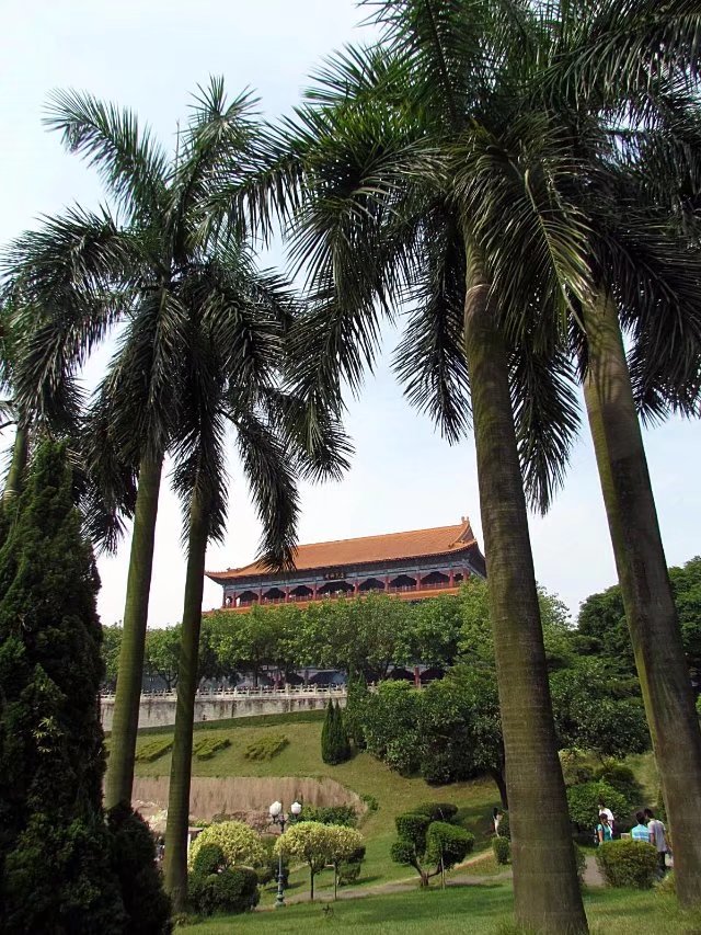 广州莲花山景点,岭南莲花山全景