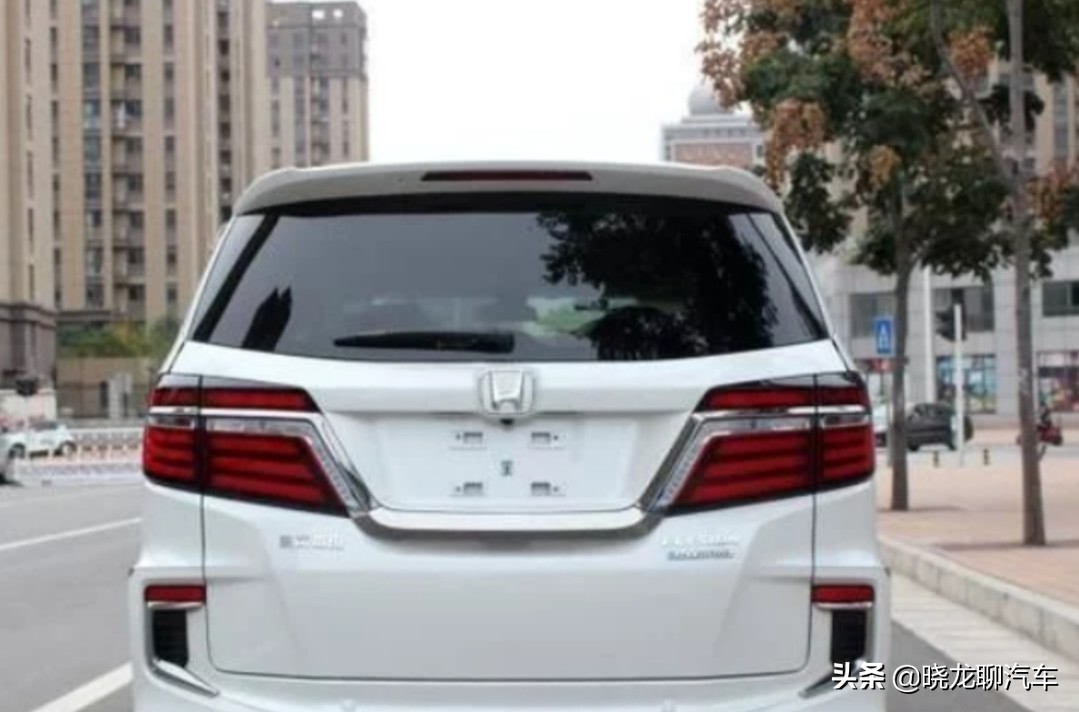 30万买艾力绅和缤智,夏朗和艾力绅如何选择