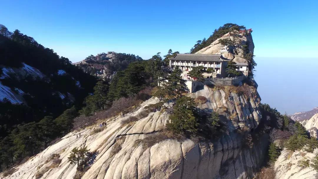 华山山中住宿,华山山上住宿攻略及费用