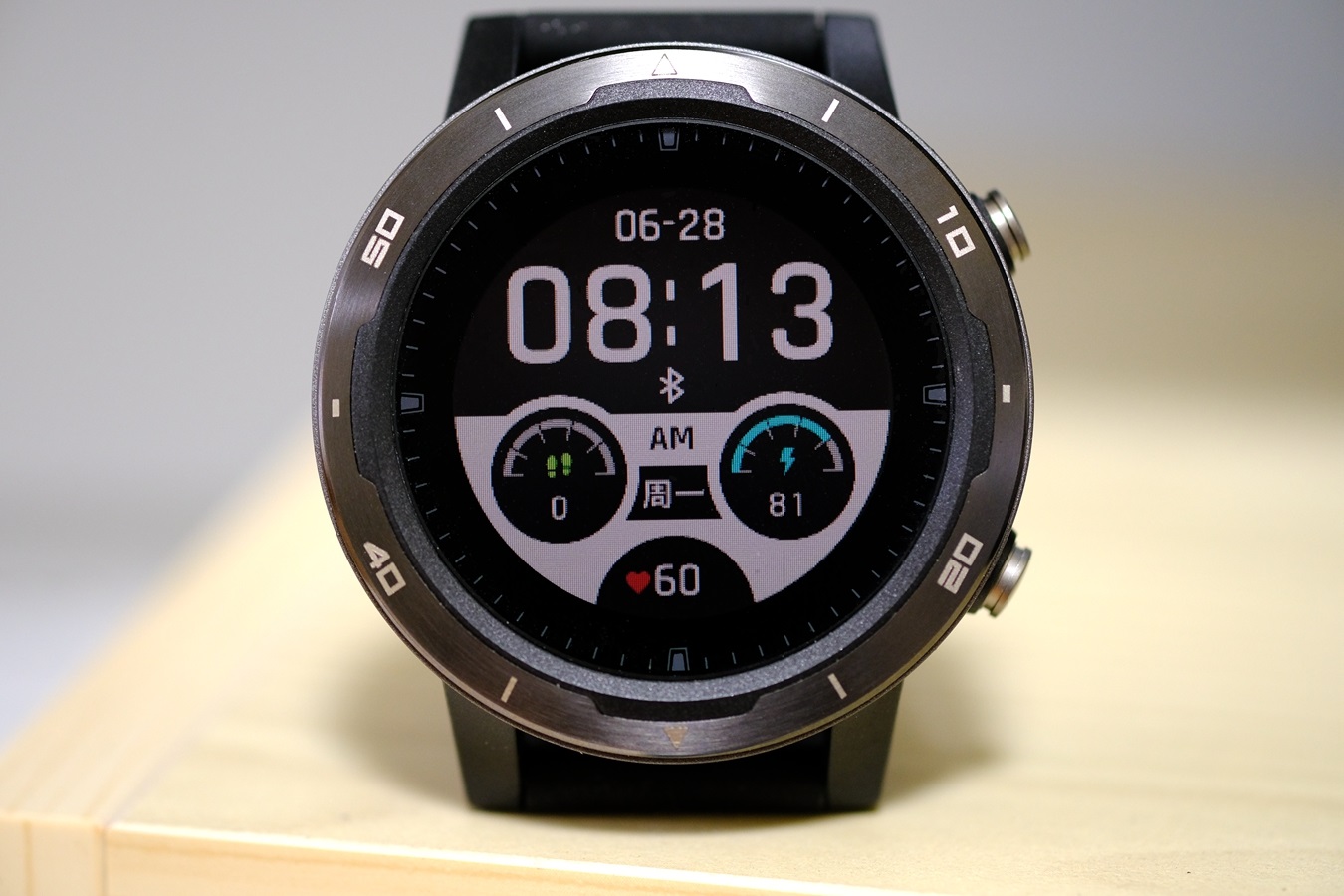 咕咚x3re手表功能,咕咚x3-re有最大摄氧量显示吗