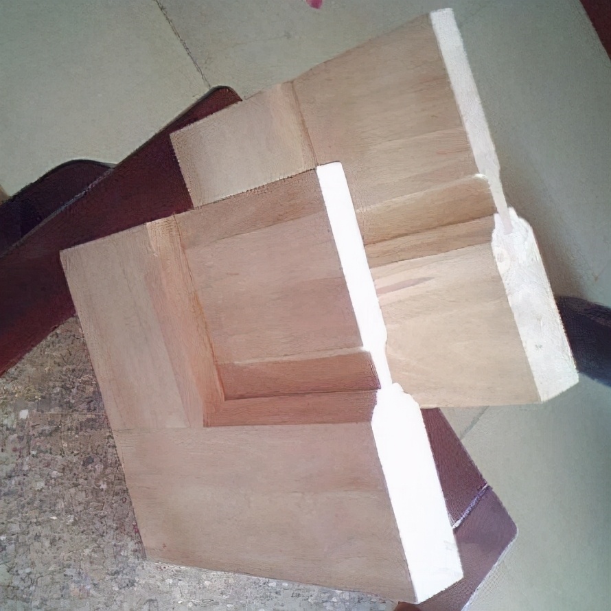 实木门和实木复合门有何区别,实木复合门和实木门的区别在哪里