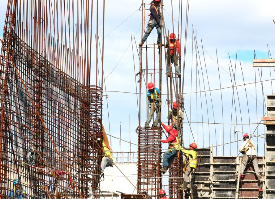 各个房企都负债钱都去哪里了,房地产商欠银行12万亿钱去哪了