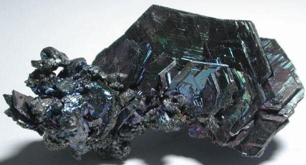 宝石对应的矿物种类及其详细信息,天然宝石鉴别最简单方法