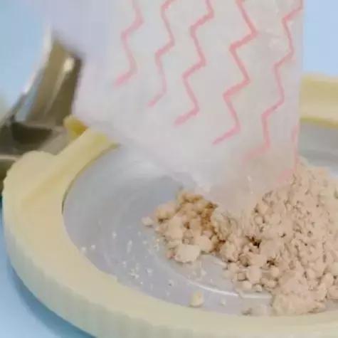 口红折断了最快修复方法,口红断裂自己修复方法