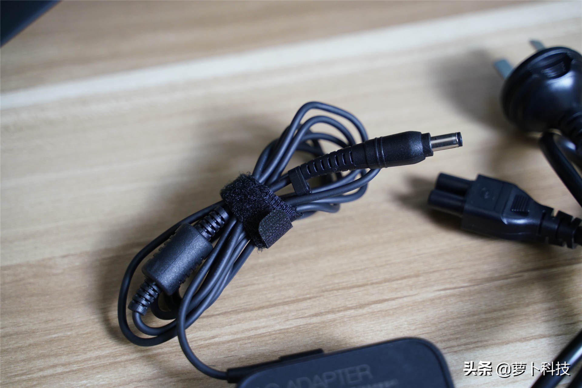 32寸2k165hz曲面屏显示器推荐,2k165hz32寸显示器测评曲面