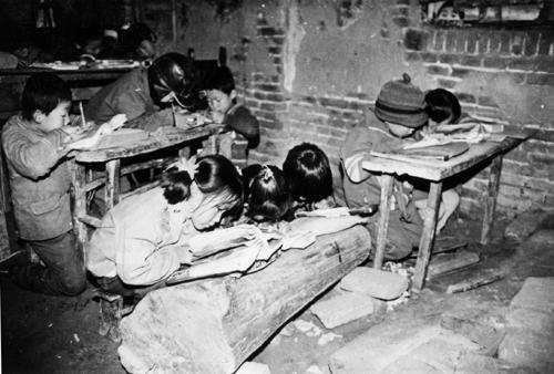 中小学英语课程之争议:全部取消?选修课?必修课?