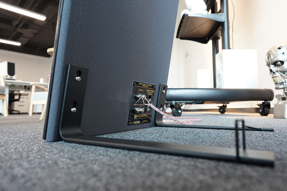 和静电音响不一样？磁力平板音响MagnepanLSR试用