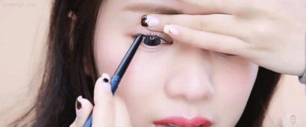 新手眼妆100种化妆方法,浓密眼妆的化妆方法