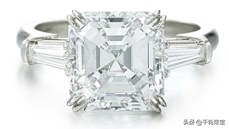 香港苏富比2005年珠宝秋拍,历年香港苏富比翡翠珠宝拍卖预览