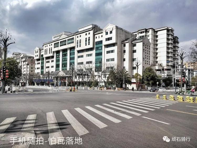 昆明的空城计,昆明空城计