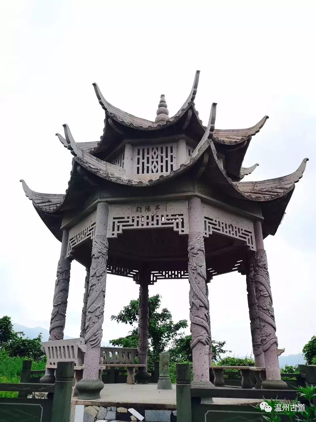 千年古村平阳县鸣山村古城夜景,平阳昆阳鸣山古村落