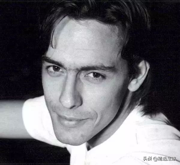 世界足坛十大美男子,世界足坛十大顶级前锋