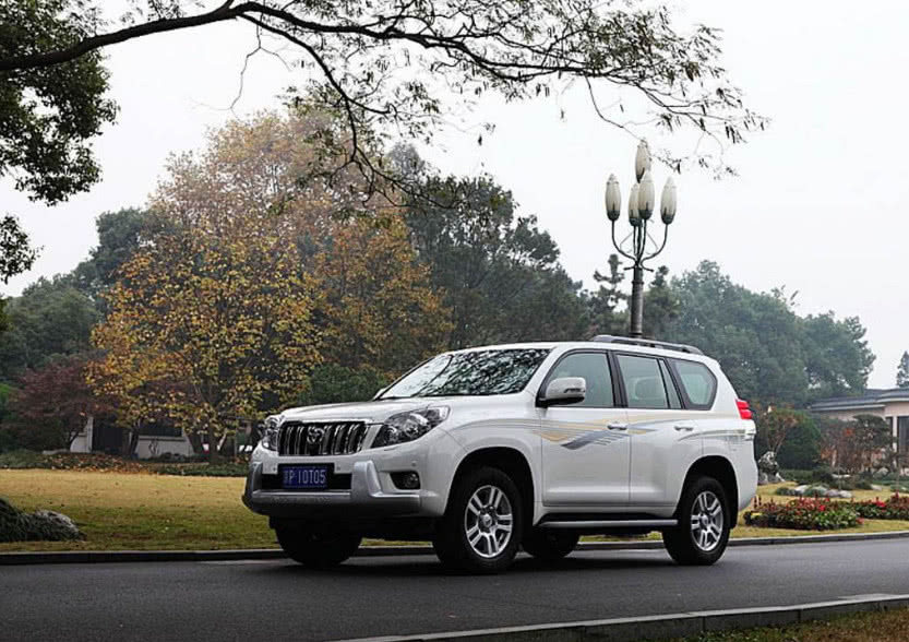 超过100万的丰田霸道,丰田霸道几十万的越野车