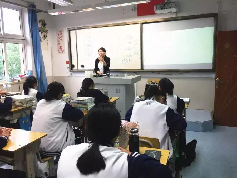 玩一玩微信群，就能月入10万？社群营销了解一下