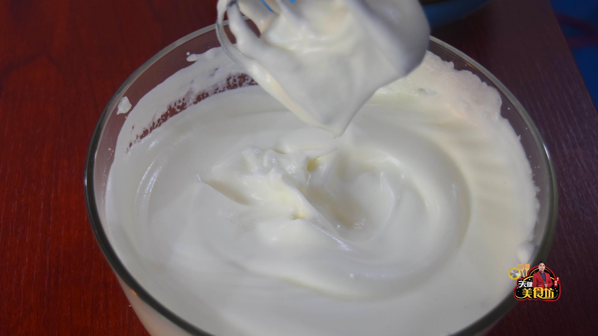 蛋糕最近火了，教你在家做蒸蛋糕，蓬松暄软不塌陷不开裂，零失败