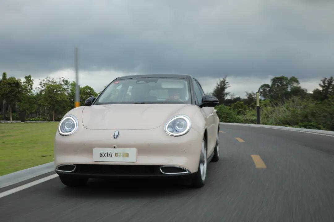 欧拉好猫试乘试驾介绍,欧拉好猫女性配置