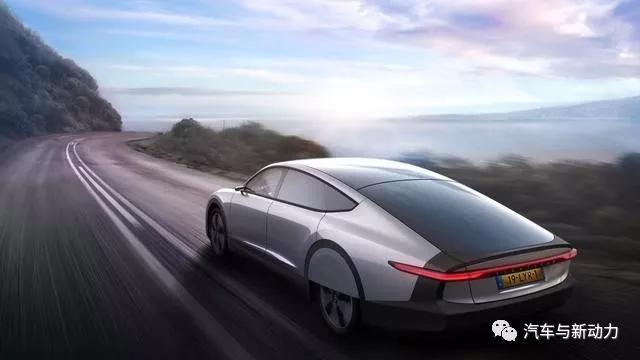 太阳能电动车LightyearOne解析