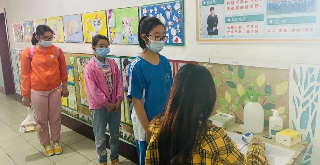 阴阴夏木夏花灿，温馨求实迎生归！——铁岭市求实小学六年级返校微记