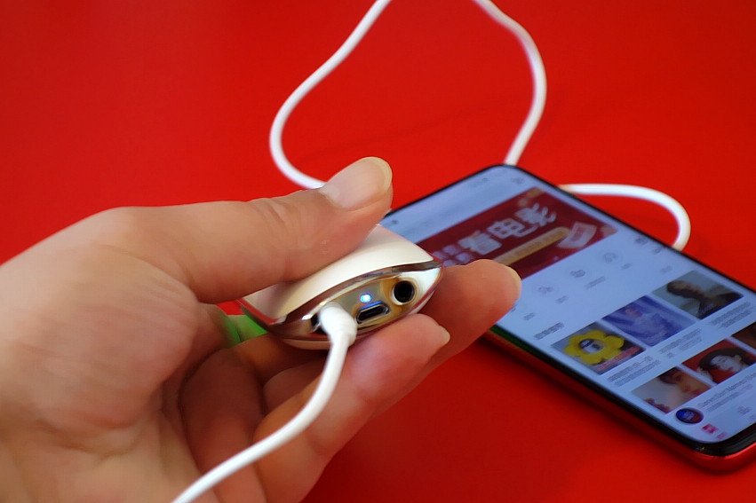 k歌神器智能麦克风,网红麦克风话筒音响一体k歌神器