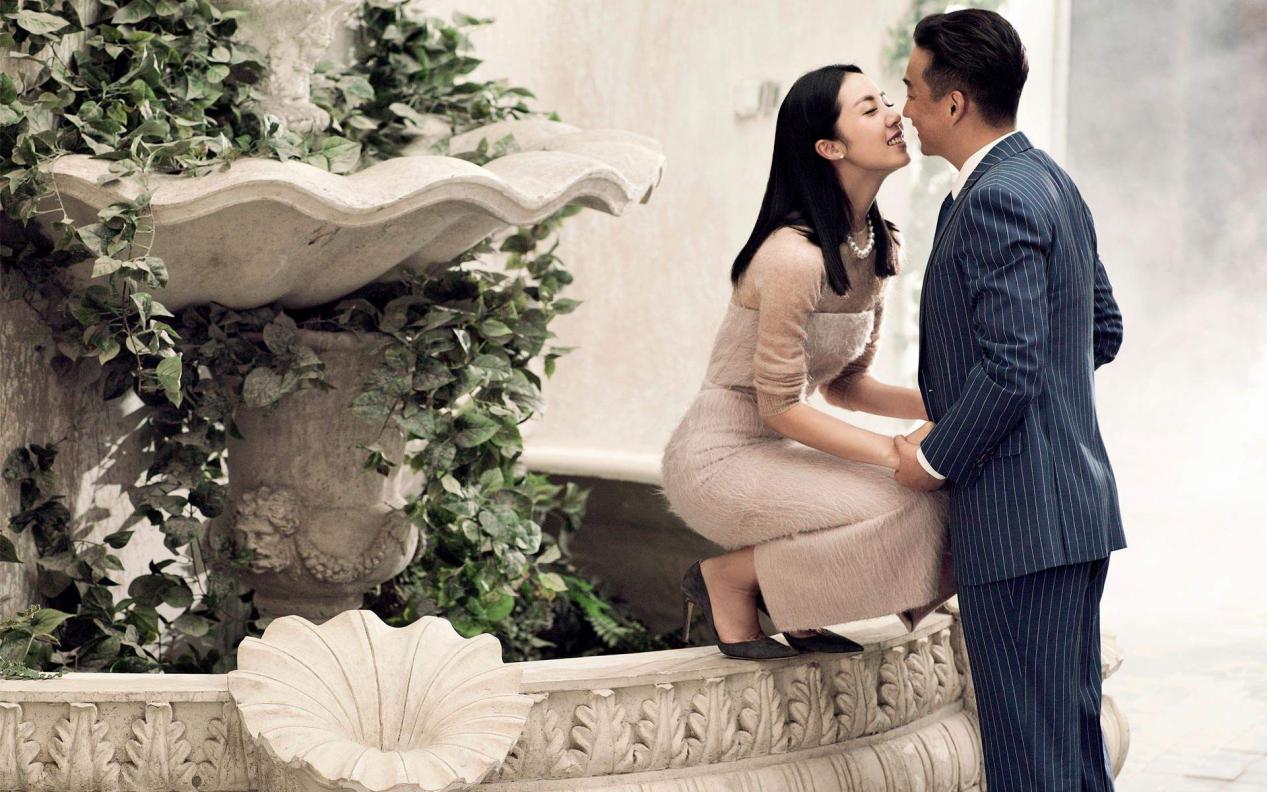 7岁女孩一到周六就喊肚子痛，医生检查后痛斥家长：你们离婚吧