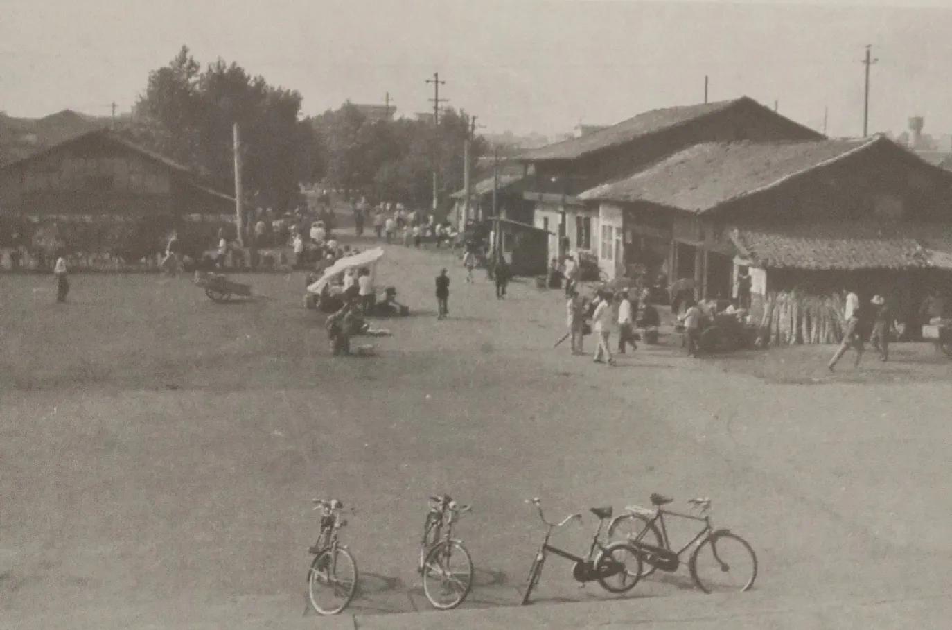 新余火车站什么时间建的,新余火车站新址在哪里