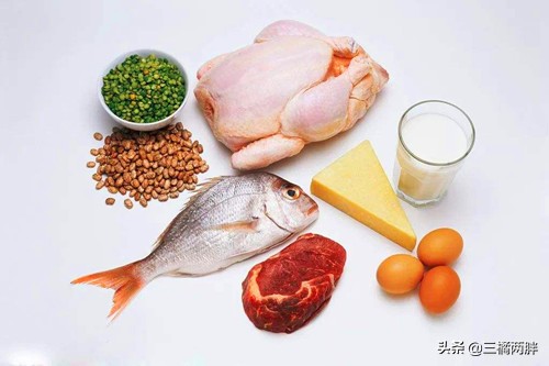 「养宠经验分享」法斗走路前腿内罗圈腿，法斗幼犬罗圈腿