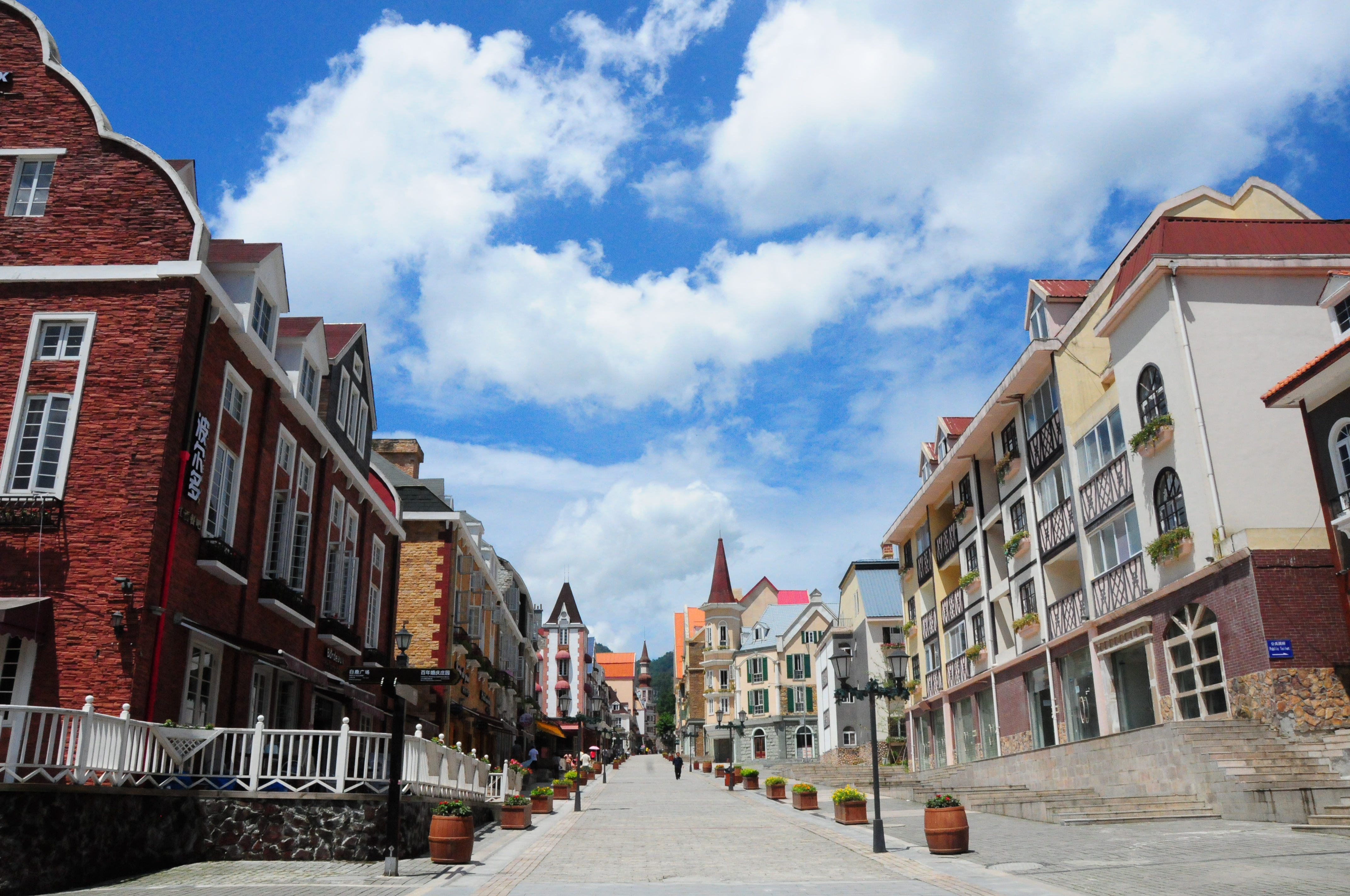 成都周边春季徒步旅游攻略,成都森林徒步旅游攻略