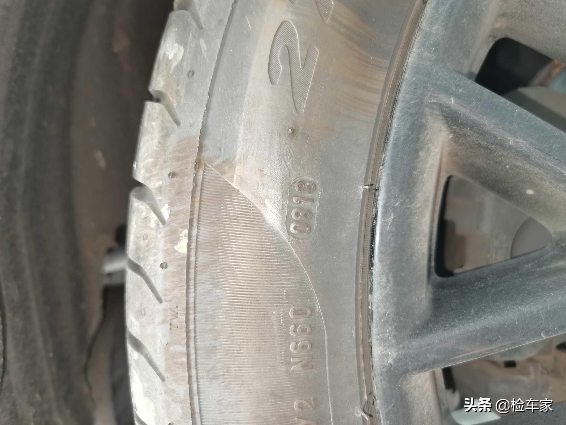 40万左右买福特老野马,50多万买野马5.0值得吗