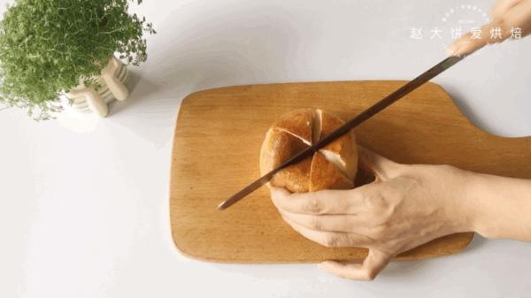 蒜香面包外面脆,蒜香面包松软