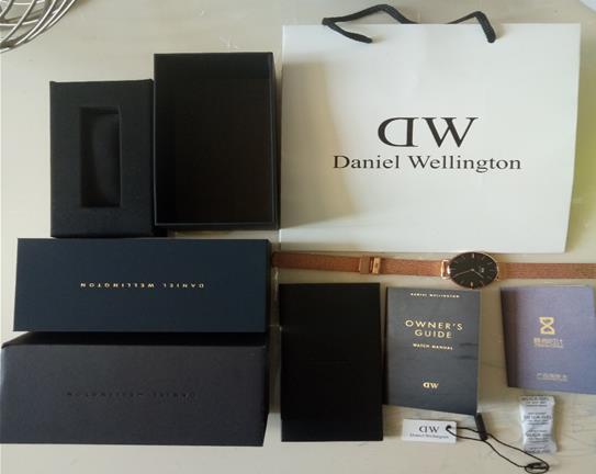 dw手表真假鉴别有什么办法,dw皮带手表真假