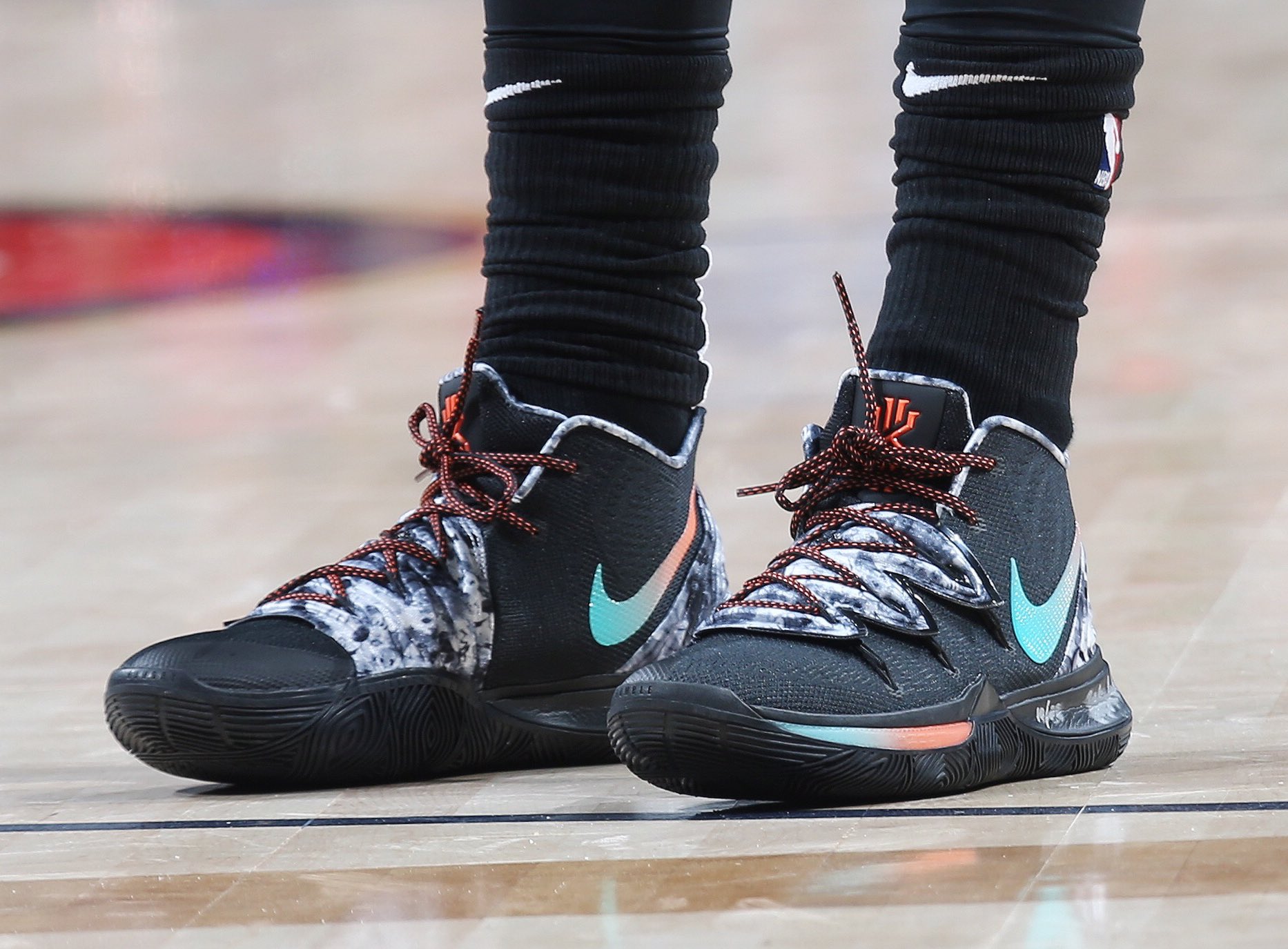 好看又好穿的潮鞋来啦,nba最好看的篮球鞋