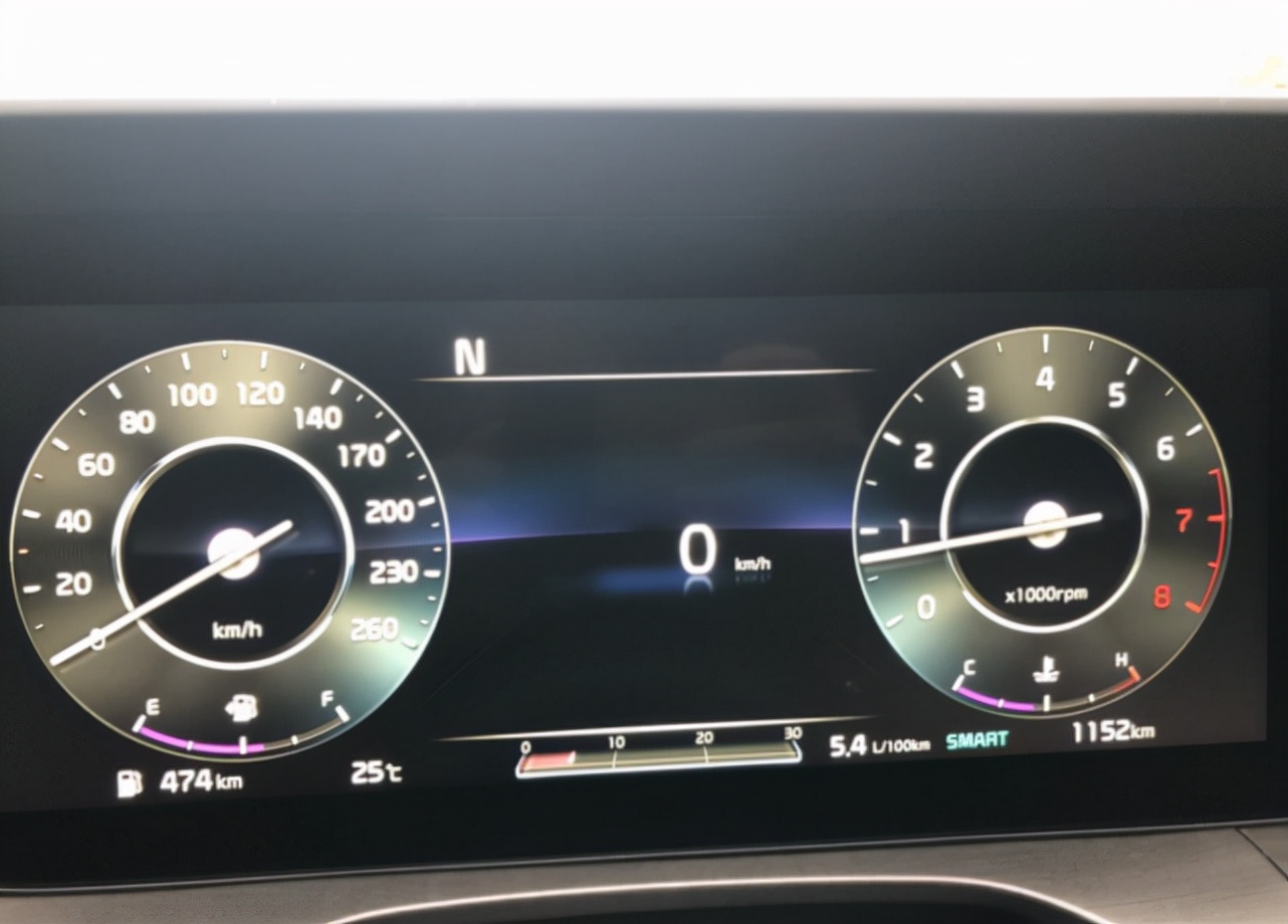 刚提20款K5凯酷尊贵科技版,20款起亚k5凯酷1.6t二手车