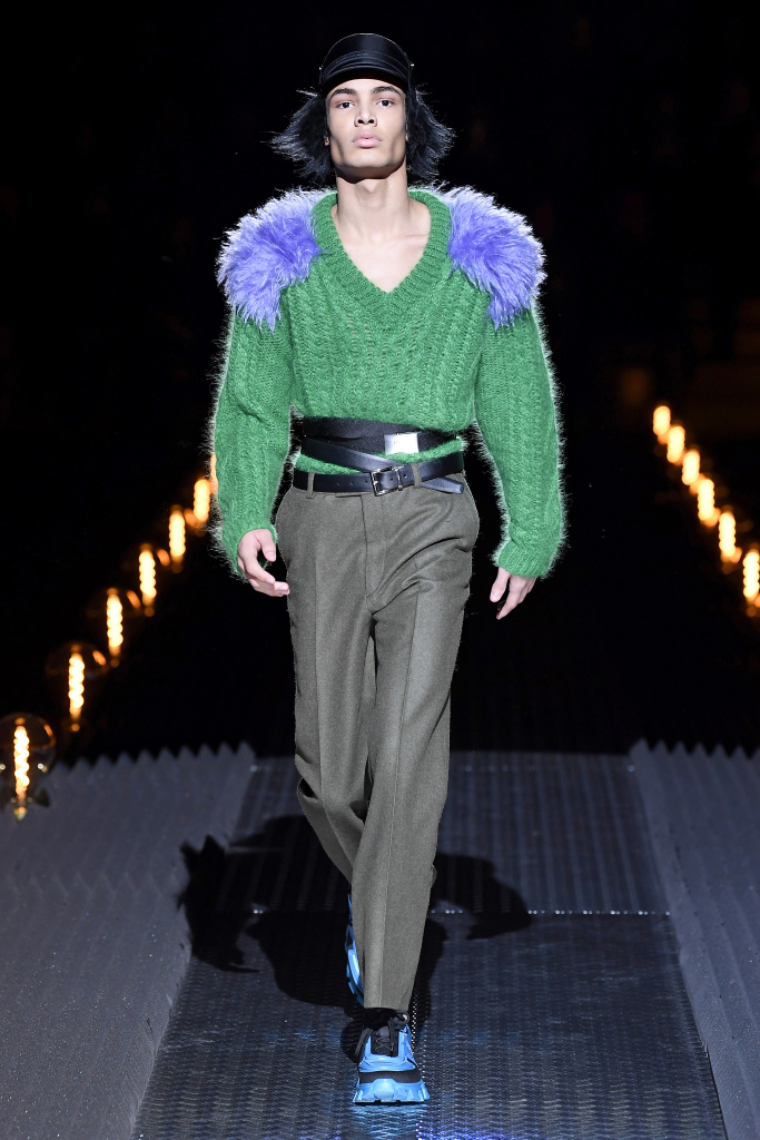 米兰2012秋冬男装周prada专场秀,米兰时装周prada2024