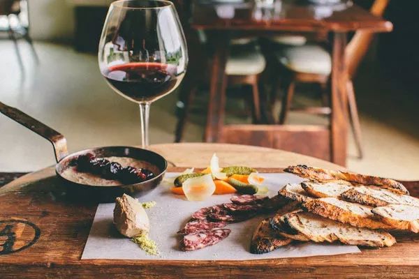 看了新西兰的这些酒庄和美食，让人蠢蠢欲动