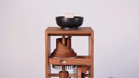 90后做玩具,90后学霸创业做淘宝