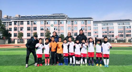 上海知名足球青训机构,上海足球青训基地名单