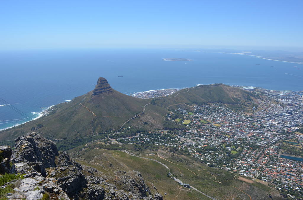 世界十大亲华国家排行,世界上宝藏最多的国家