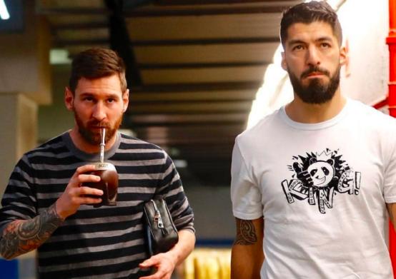 梅西拿冠军巴黎赚多少,梅西夺得的世界冠军瞬间