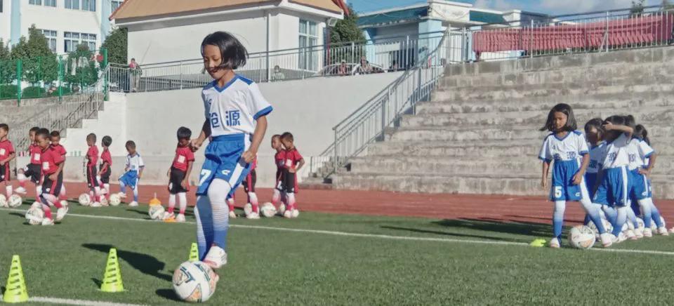 云南澜沧足球俱乐部,佤邦足球队