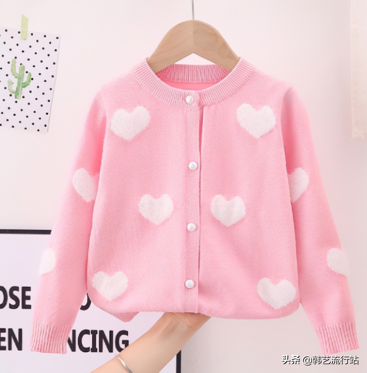 韩版毛线童装怎么搭配好看,童装韩版新款爆款品牌有哪些