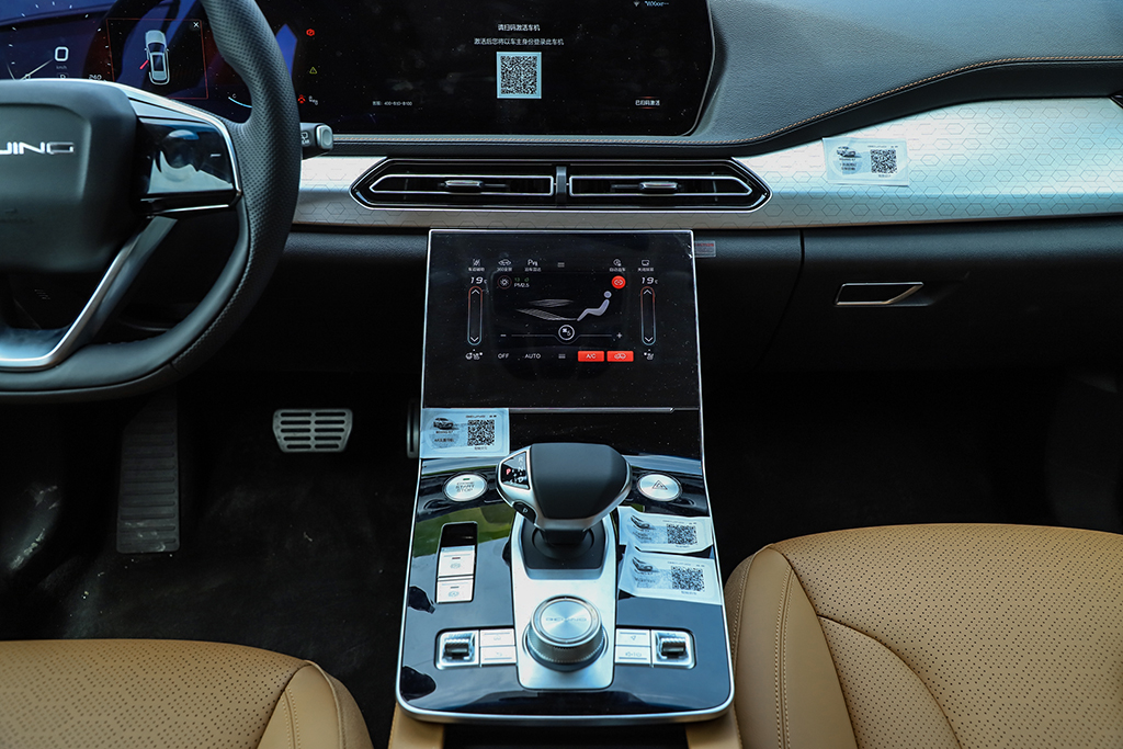 北京x7七座版,北京x7新能源值得买吗