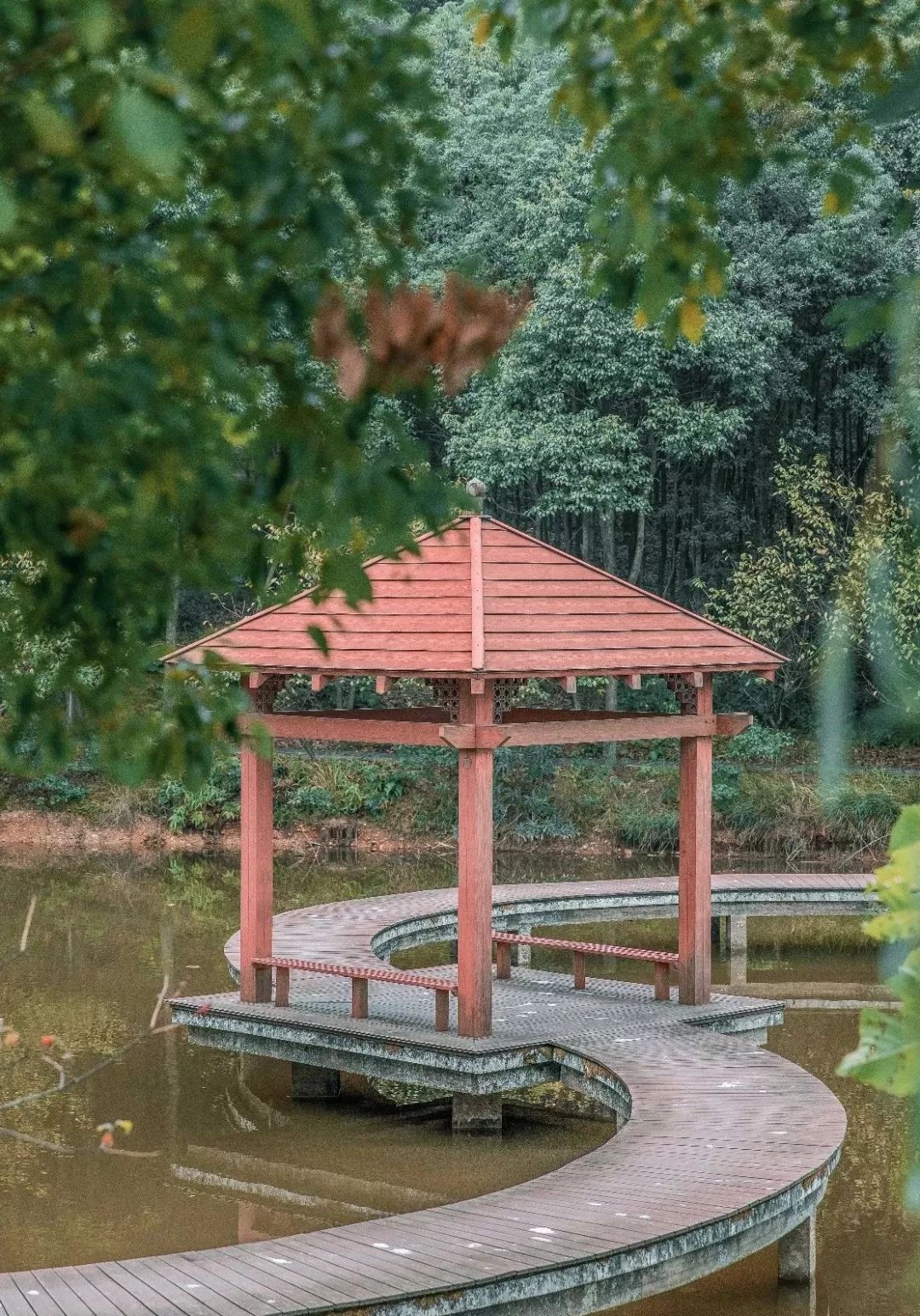 婀栧崡闀挎矙姘戞斂瀛﹂櫌,闀挎矙姘戞斂鑹烘湳瀛﹂櫌